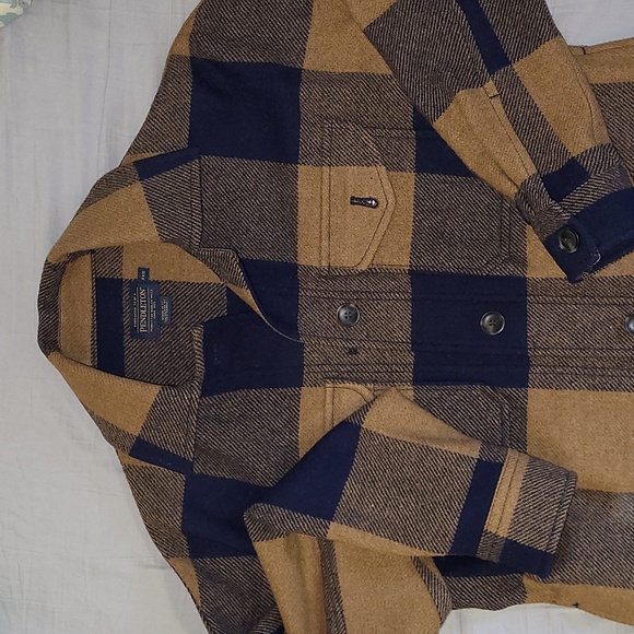 Pendleton Flannel Shacket - Picture 2 of 4